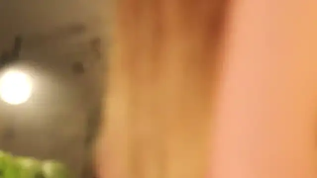 Sandy-the-Squirrel online show from 03/06/25, 05:11