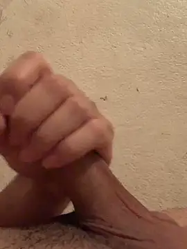 Snapshot of rodrig3105 chatting on 12/08/24, 10:36 rodrig3105 online show from 12/08/24, 10:36