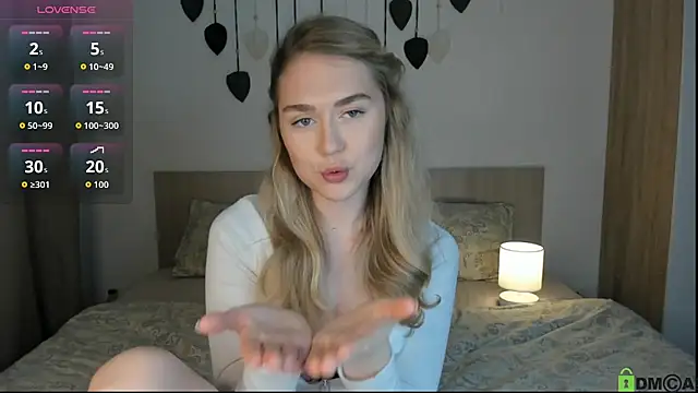 TheVanessaMaes online show from 10/28/25, 11:07