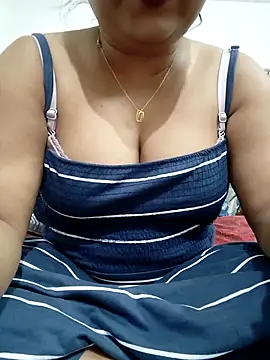 Nancy-22 online show from 03/13/26, 12:45