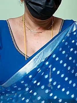 ananya956 online show from 03/21/25, 07:22