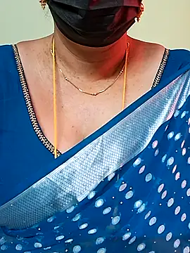 ananya956 online show from 03/21/25, 10:28