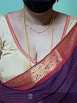 ananya956 online show from 03/23/25, 05:32