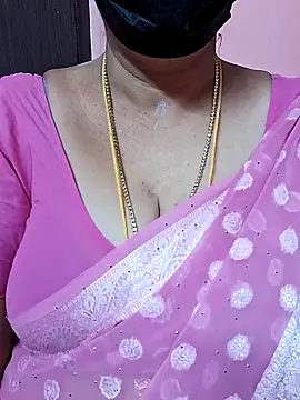 ananya956 online show from 09/24/25, 12:30