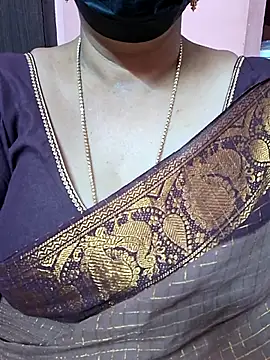 ananya956 online show from 10/11/25, 01:20