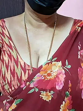 ananya956 online show from 10/14/25, 09:48