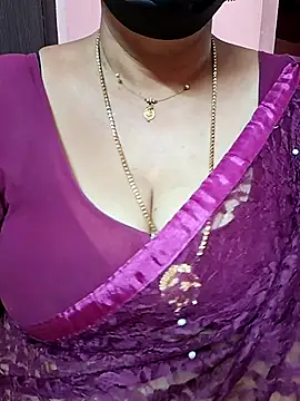 ananya956 online show from 11/10/25, 04:22