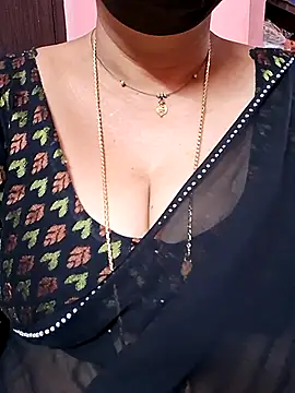 ananya956 online show from 11/30/25, 11:31