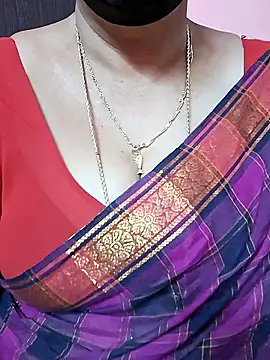 ananya956 online show from 01/13/26, 09:03