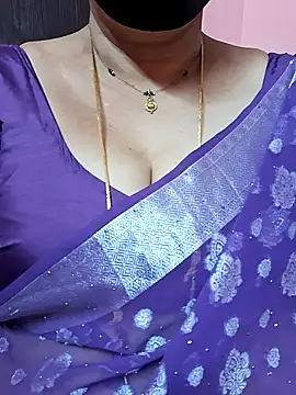 ananya956 online show from 03/17/26, 01:47