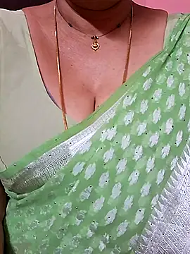 ananya956 online show from 04/09/26, 09:42