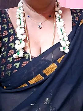 ananya956 online show from 05/08/26, 02:11
