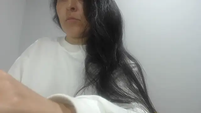 naughthyany16 online show from 12/14/25, 02:28