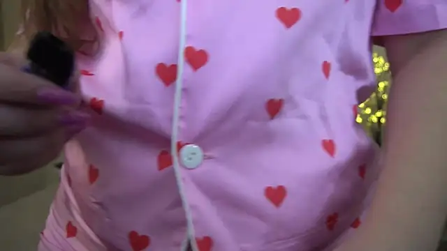 MagicPeachh  online show from 01/10/25, 10:50