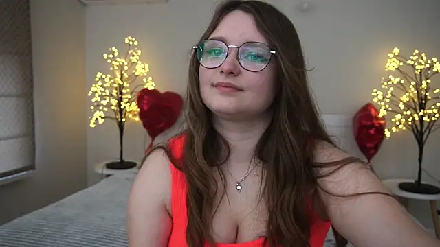 MagicPeachh  online show from 03/11/25, 07:04