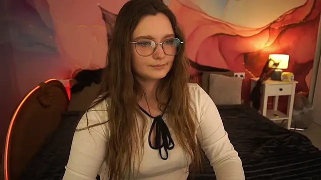 MagicPeachh  online show from 10/27/25, 07:12