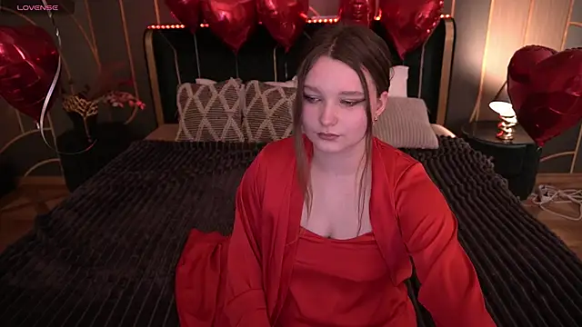 MagicPeachh  online show from 02/06/26, 02:20