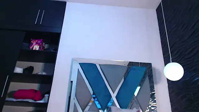 Victoria Coleman online show from 09/10/25, 11:54