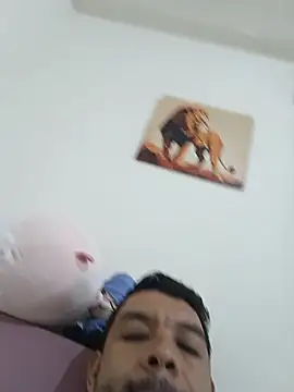 Snapshot of Leondomado chatting on 06/05/26, 04:56 Leondomado online show from 06/05/26, 04:56