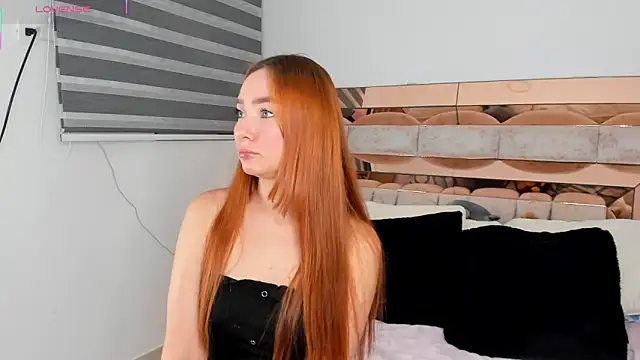 CamiiLovers online show from 10/23/25, 01:27