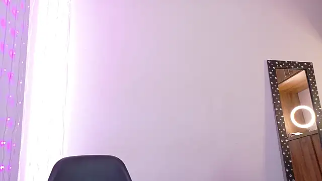 Snapshot of im_anna_ chatting on 10/19/25, 08:09 im anna  online show from 10/19/25, 08:09