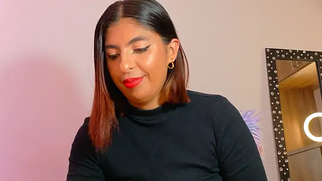 im anna  online show from 11/10/25, 09:14