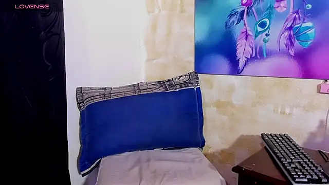 Lauren Hills069 online show from 02/25/26, 12:31