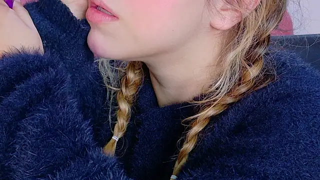 LilithSmith  online show from 02/03/26, 11:37