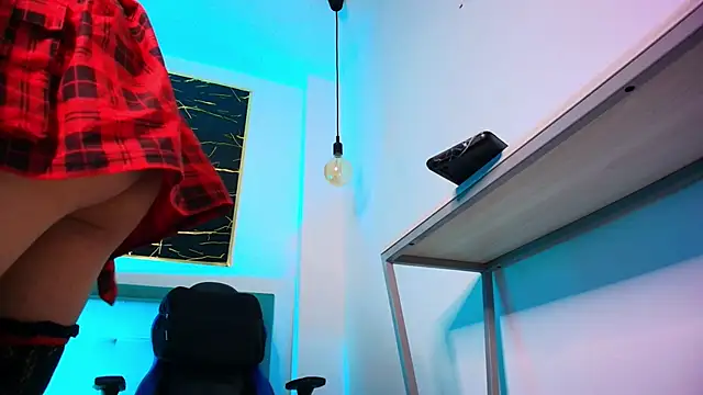 Snapshot of Bella_salvatore chatting on 10/17/25, 04:59 Bella salvatore online show from 10/17/25, 04:59