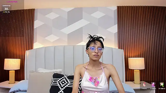 Marge lasander online show from 09/10/25, 01:49