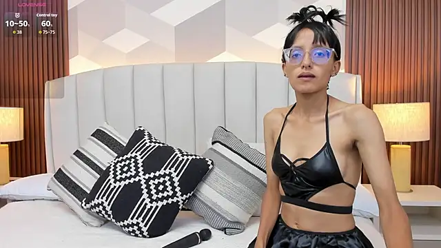 Marge lasander online show from 09/19/25, 01:40