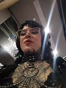 taaylor33 online show from 05/16/26, 12:29