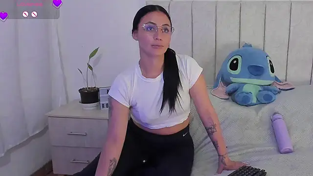 anny roberts online show from 11/26/25, 10:44