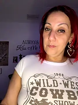 DeeLight124 online show from 10/16/25, 04:02