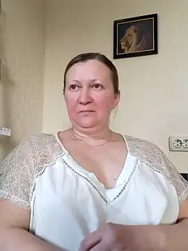 blondyaguar online show from 02/21/25, 07:56