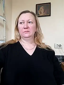 blondyaguar online show from 11/15/25, 09:39