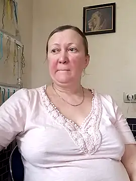 blondyaguar online show from 12/04/25, 10:02