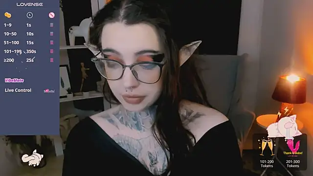 Dixi Pixi  online show from 11/23/25, 05:51