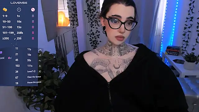 Snapshot of Dixi_Pixi_ chatting on 06/12/26, 06:56 Dixi Pixi online show from 06/12/26, 06:56