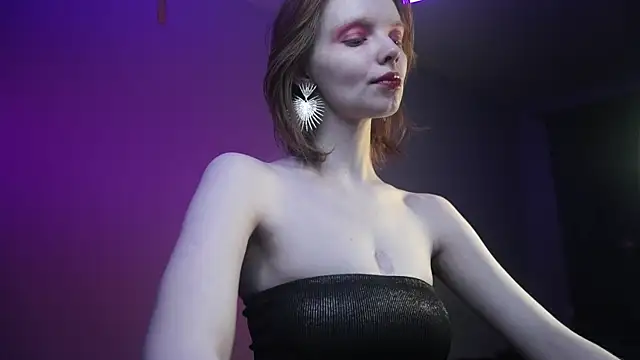 ginger hugs online show from 11/20/25, 10:09