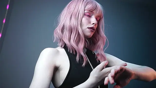 ginger hugs online show from 02/25/26, 10:19