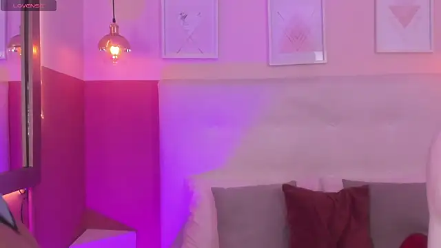 Chloe fischer  online show from 01/25/25, 02:14