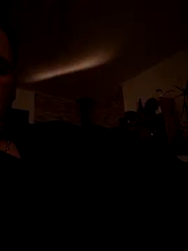 Snapshot of justepourvousbb chatting on 02/06/25, 10:00 justepourvousbb online show from 02/06/25, 10:00