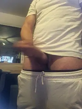 Snapshot of justepourvousbb chatting on 09/12/25, 10:54 justepourvousbb online show from 09/12/25, 10:54