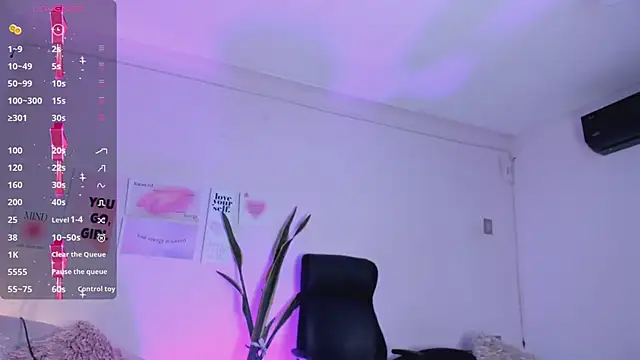 MissSussy online show from 02/13/25, 03:18