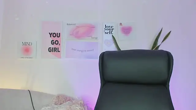 MissSussy online show from 02/22/25, 06:41