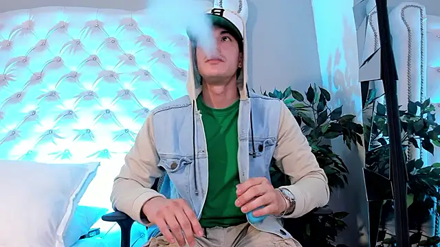 Karimferrer online show from 02/19/26, 03:46