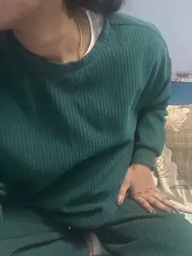 Snapshot of Spicy_sari_girl chatting on 01/10/25, 06:20 Spicy sari girl online show from 01/10/25, 06:20