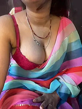 Snapshot of Spicy_sari_girl chatting on 04/09/26, 04:12 Spicy sari girl online show from 04/09/26, 04:12