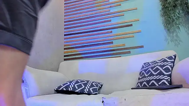 french sexx online show from 02/19/26, 07:10